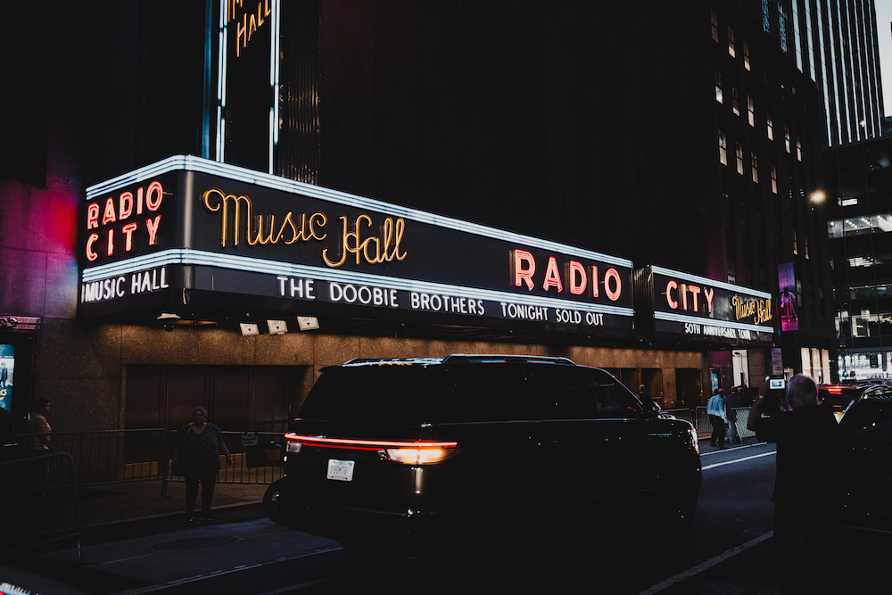 doobie brothers tour radio city music hall